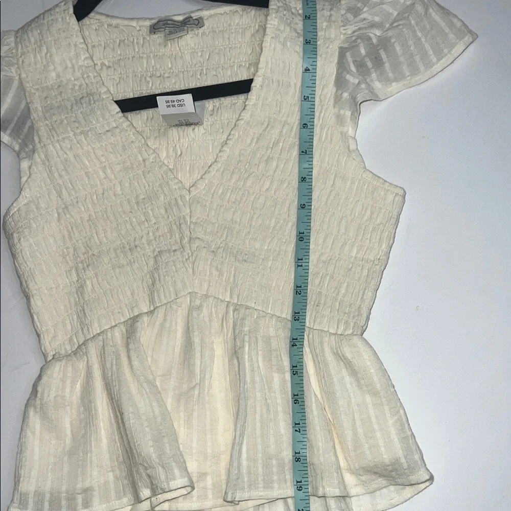 American Eagle Outfitters Cream Blouse Women's size XS - Picture 8 of 9